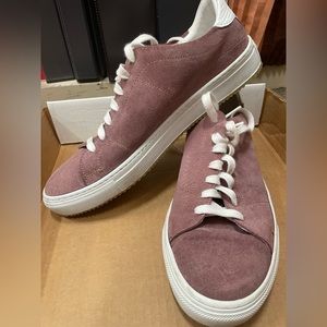 Black Brown Women’s Suede Sneaker